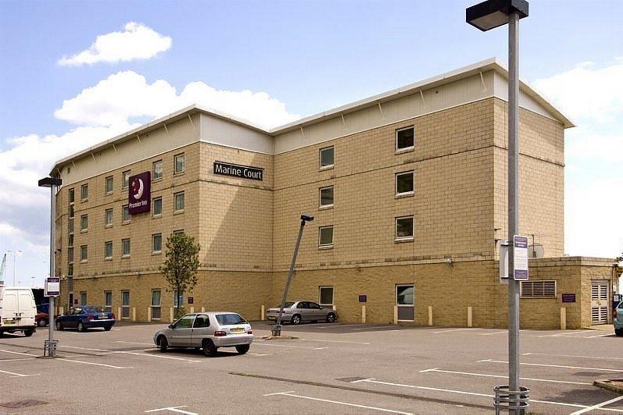 Premier Inn Dover Central - Eastern Ferry Terminal Exterior photo